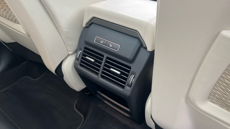 Land Rover Range Rover Evoque 2.0 Ingenium Si4 HSE Dynamic Lux 5dr Auto Petrol Hatchback